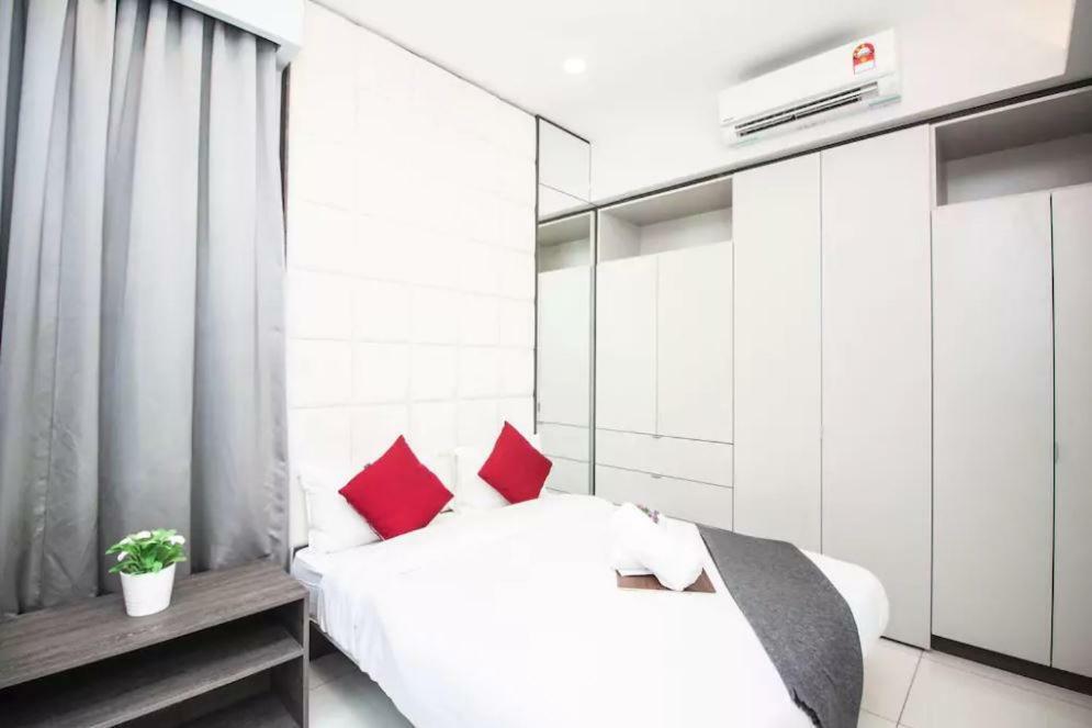 The Robertson Kl Hotel Куала Лумпур Екстериор снимка