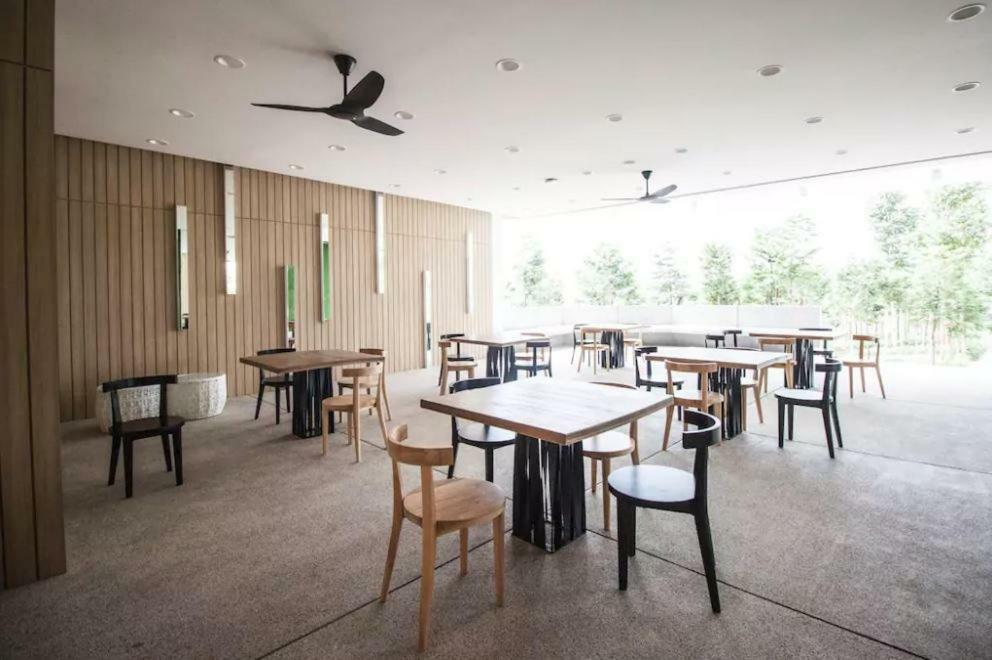 The Robertson Kl Hotel Куала Лумпур Екстериор снимка