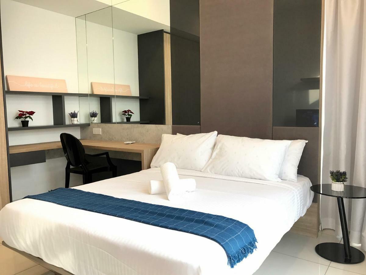 The Robertson Kl Hotel Куала Лумпур Екстериор снимка