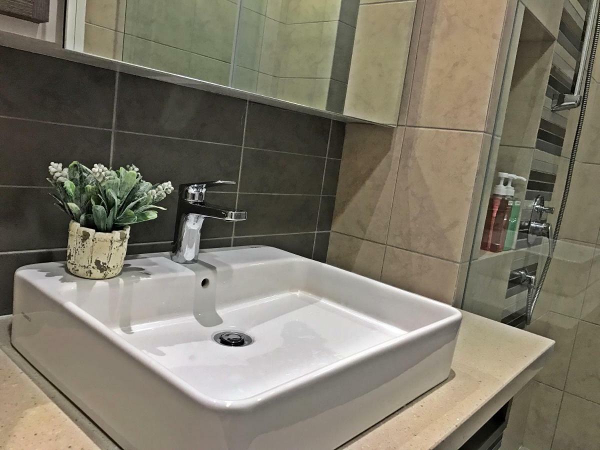 The Robertson Kl Hotel Куала Лумпур Екстериор снимка